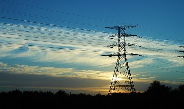 Почти 9 тысяч жителей Прикамья остались без электроэнергии
