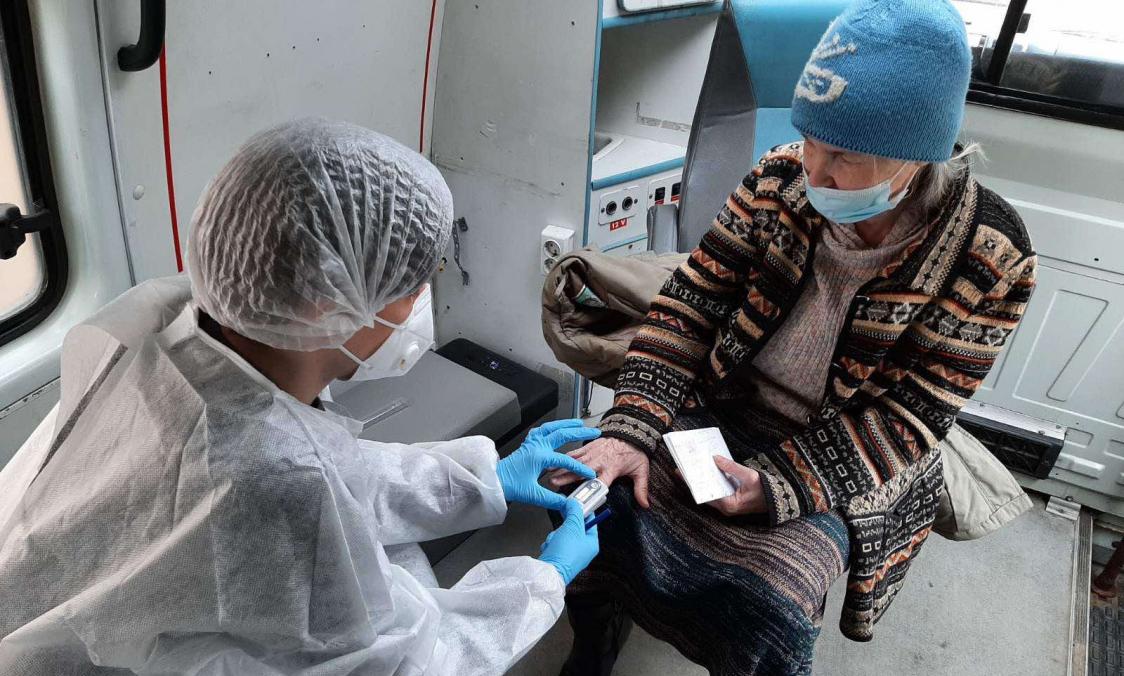 Новые случаи заражения коронавирусом зафиксированы в 44 территориях Прикамья