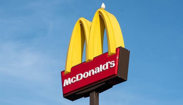 В Перми кафе с шаурмой использовали товарный знак McDonald’s