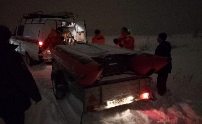 В Перми эвакуировали рыбака с оторвавшейся льдины