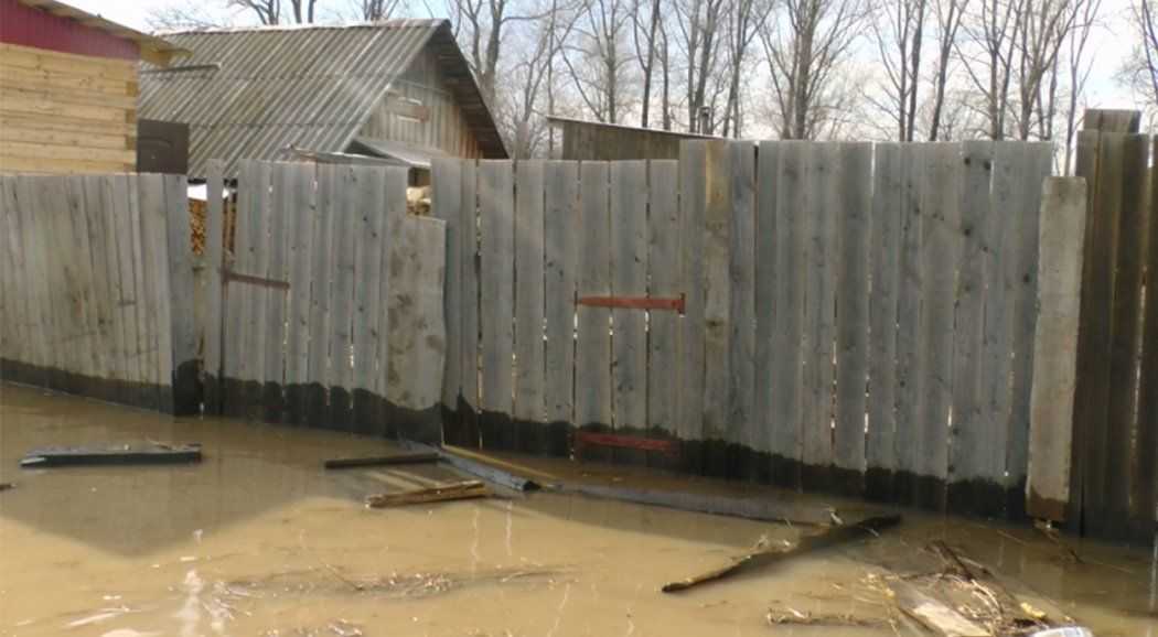 В Пермском крае из-за паводка затопило 12 домов