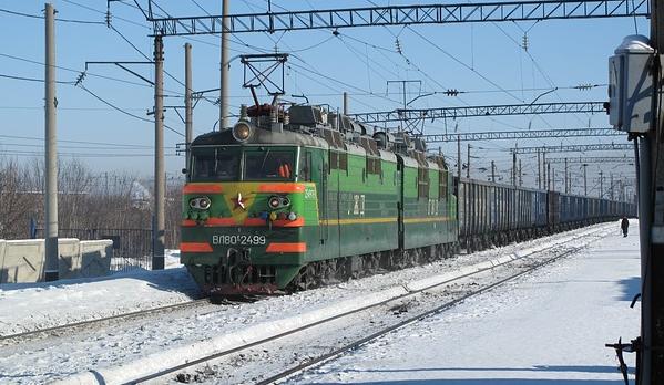 В Пермском крае с грузового поезда сняли школьников-зацеперов