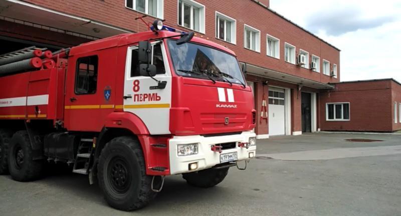 В Перми пожарные спасли хозяина горящей квартиры