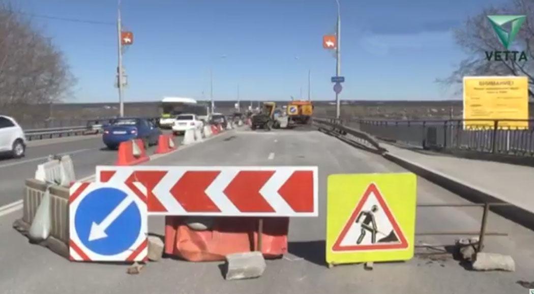 В выходные в Перми ограничат движение по Коммунальному мосту