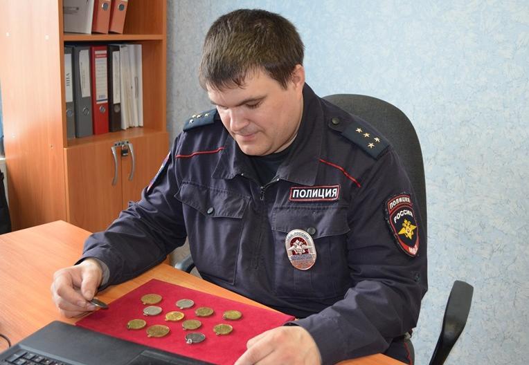 В Прикамье дочери ветерана ВОВ вернули украденные медали