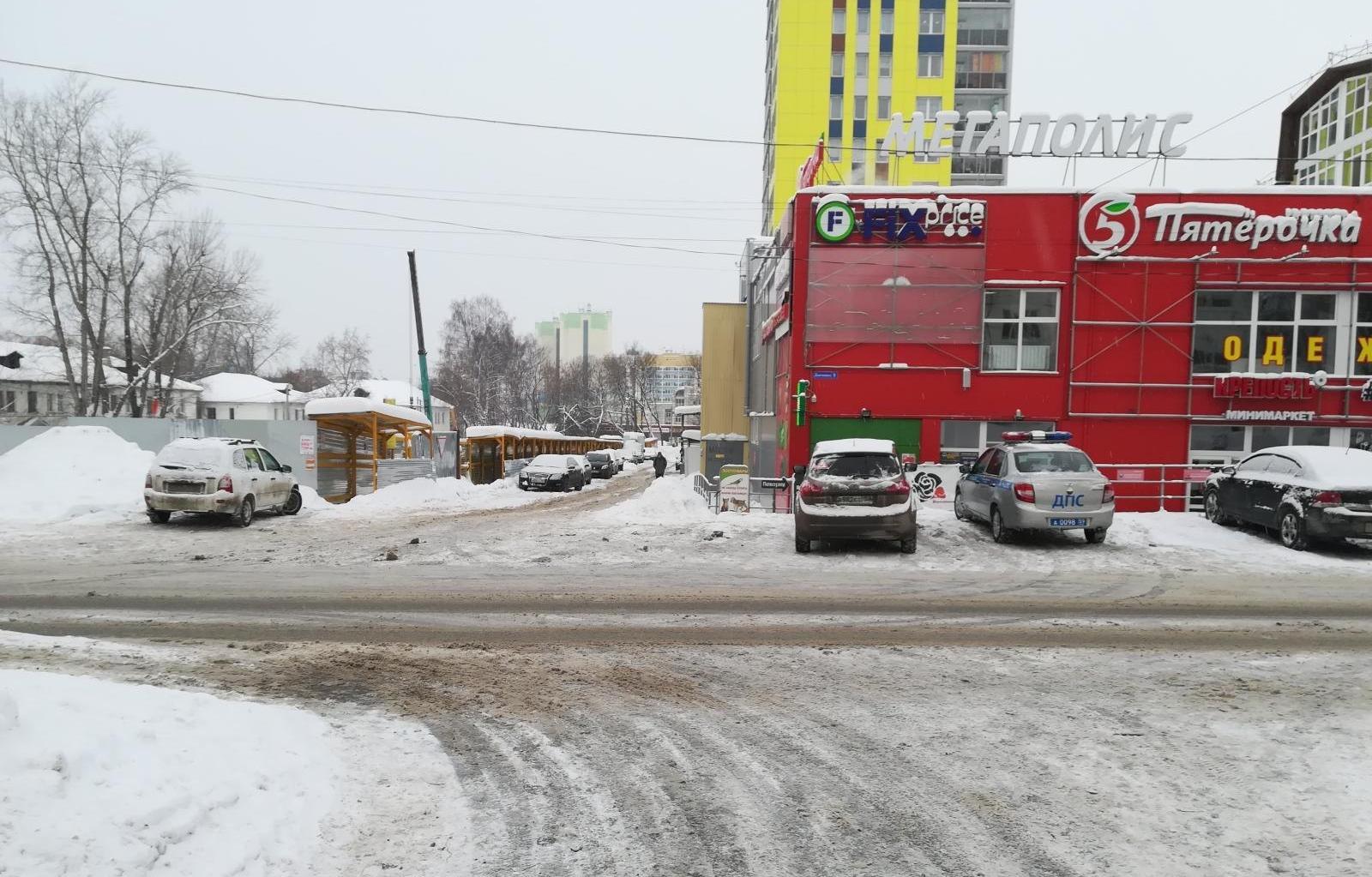 ГИБДД Перми ищет водителя, сбившего ребенка на улице Левченко