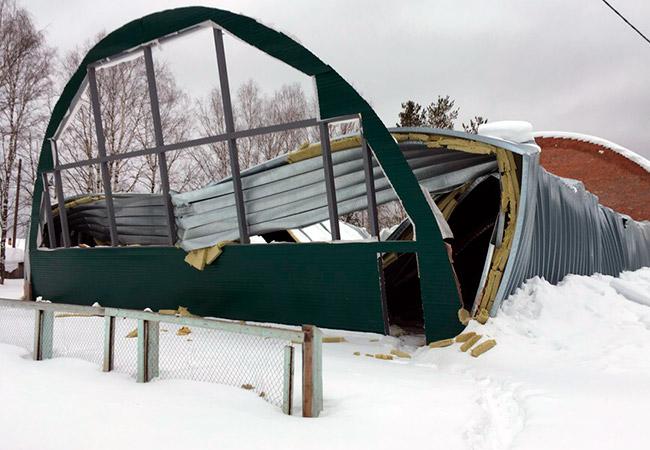 В одной из школ Пермского края обрушился спортзал 