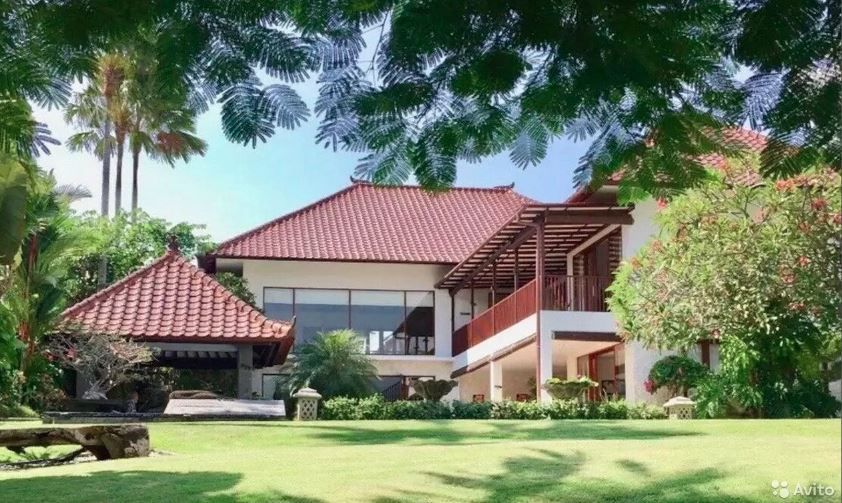 В Перми за 250 миллионов рублей продают комплекс из 18 вилл на острове Бали