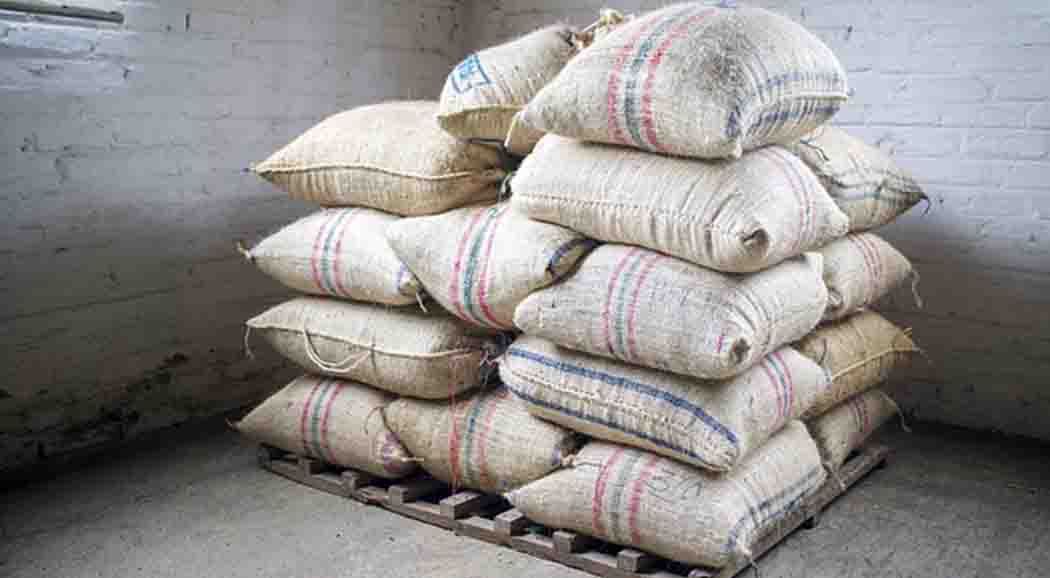 В Пермском крае два приятеля похитили 600 кг пшеницы