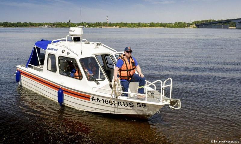 В Перми спасатели патрулируют акваторию Камы на катере