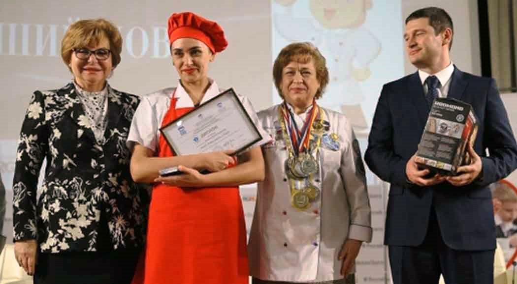 Столовую пермской школы признали лучшей в России