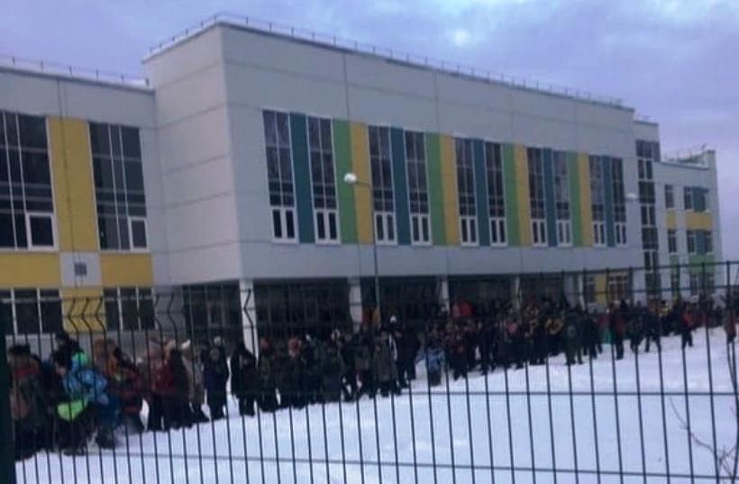 В Пермском крае эвакуировали учеников школы из-за перцового баллончика
