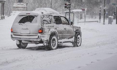 МЧС вновь предупреждает о снеге и метели в Пермском крае 
