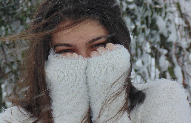 МЧС предупреждает о сильном ветре и мокром снеге в Прикамье
