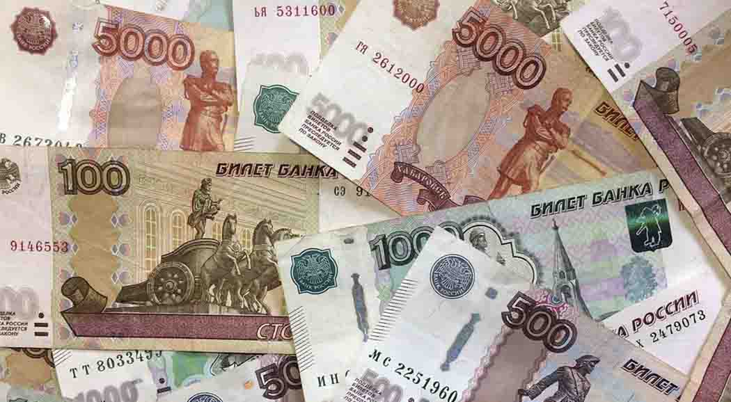 С начала 2017 года судебные приставы в Прикамье взыскали 9 млрд рублей с должников