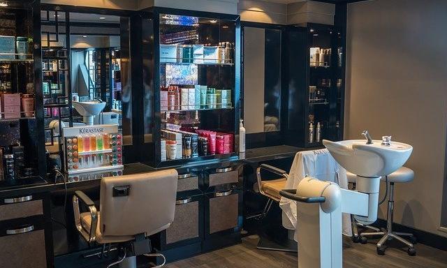 В Прикамье могут открыть парикмахерские и салоны красоты