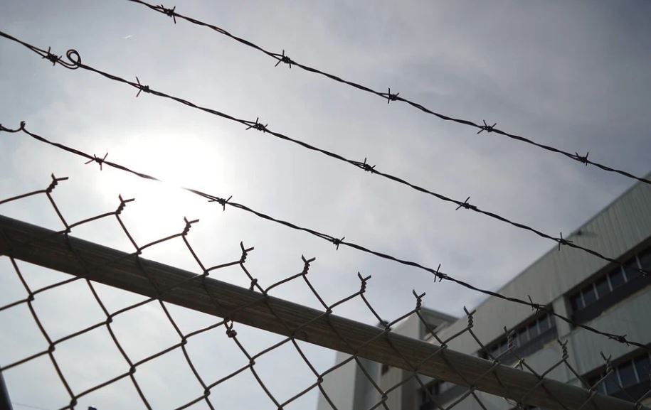 Трем жителям Перми грозит до 20 лет тюрьмы за полкилограмма наркотиков