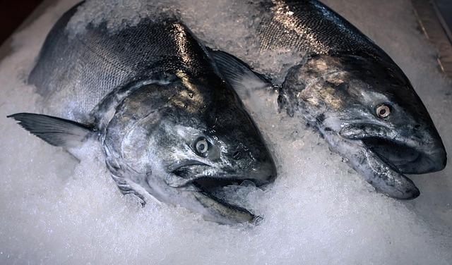 Роспотребнадзор забраковал 327 кг рыбной продукции в Прикамье