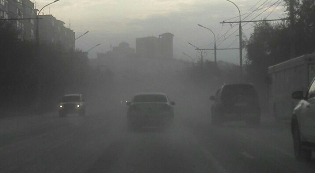 Фотофакт: микрорайон Парковый в Перми накрыло облако пыли