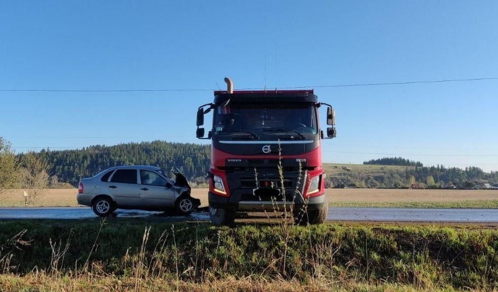 В Пермском крае на трассе в ДТП погиб водитель легковушки