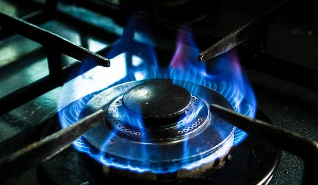 Жители Пермского края могут получить до 15 тыс. рублей на замену газовых плит