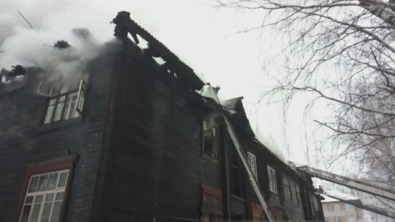 В Соликамске произошел пожар в 8-квартирном доме