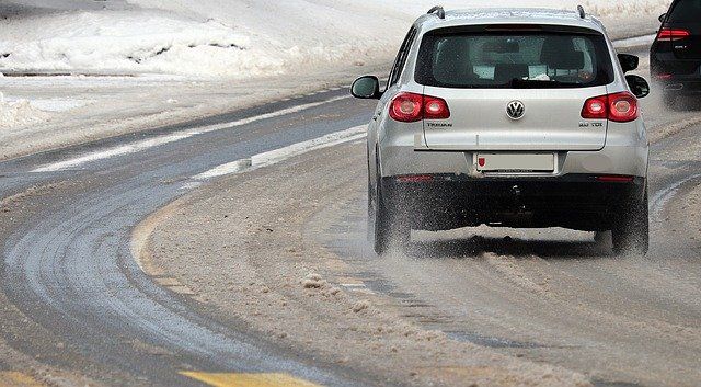 ГИБДД Прикамья предупреждает водителей о снегопадах и потеплении