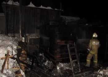 В Краснокамском районе мужчина спас пенсионера из горящего дома