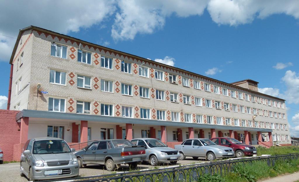 Один человек пострадал при стрельбе в школе в Пермском крае