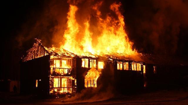 В 2018 году на пожарах в Прикамье погибли 197 человек