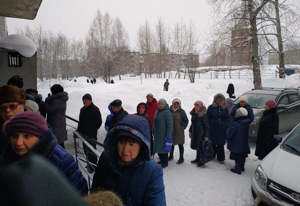 Глава минздрава извинилась перед жителями Березников за очереди к врачам-онкологам