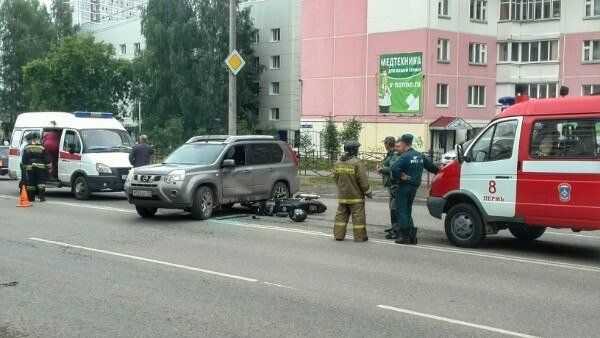 ДТП на Юрше: мотоциклист столкнулся с иномаркой