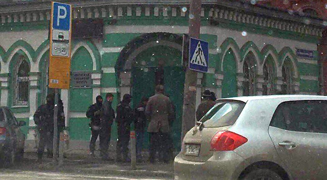 В Соборную мечеть Перми нагрянули силовики в масках