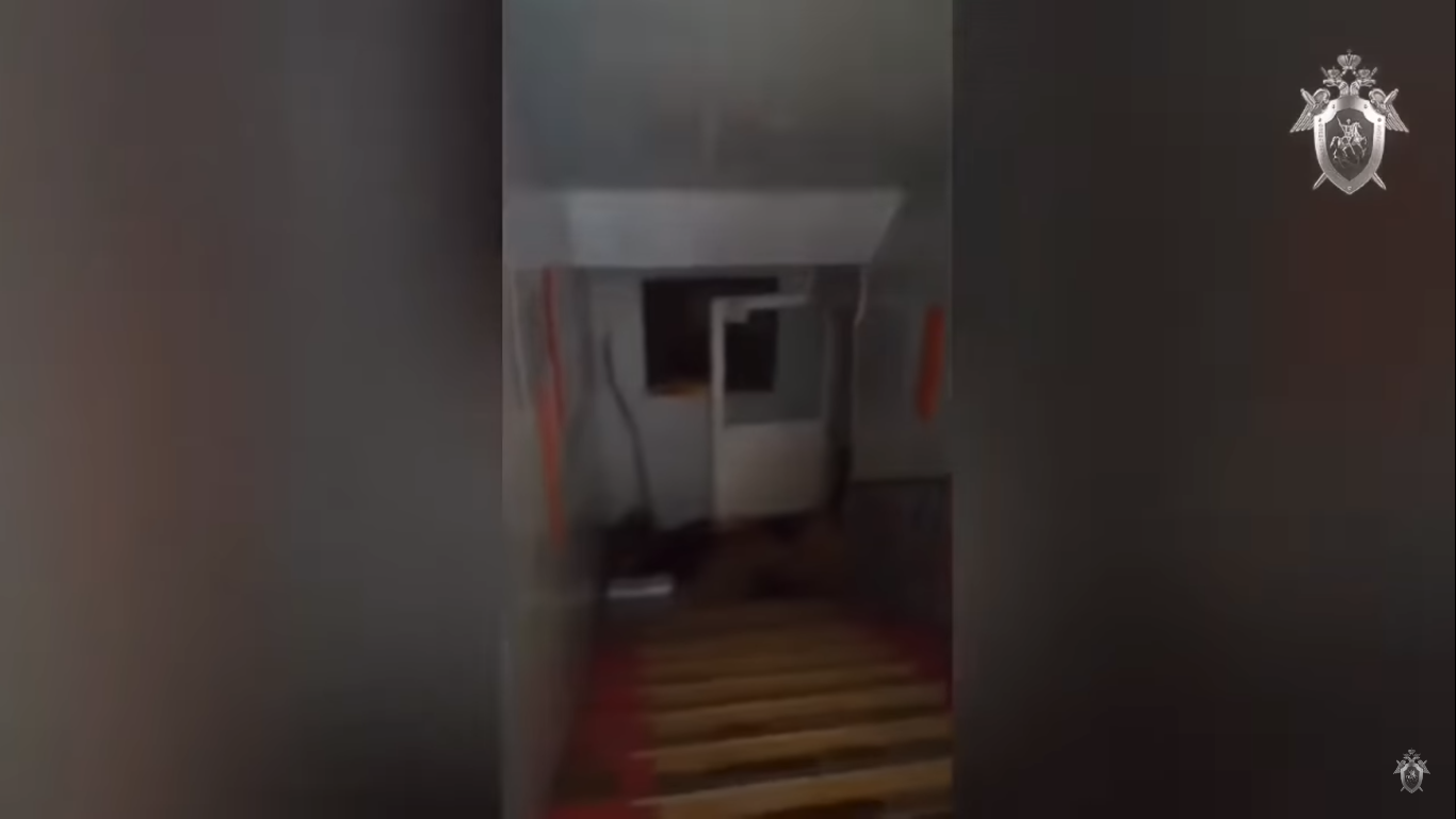 СКР опубликовал видео из залитого кипятком отеля в Перми