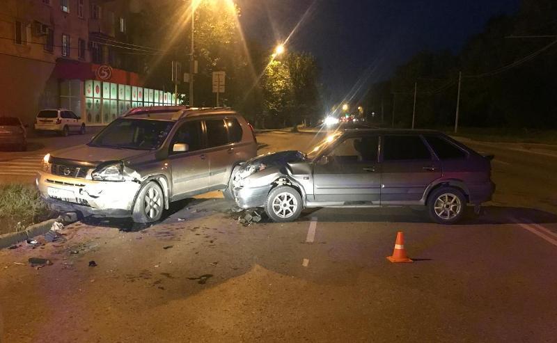 В Перми водитель ВАЗа без прав устроил ДТП с пострадавшими