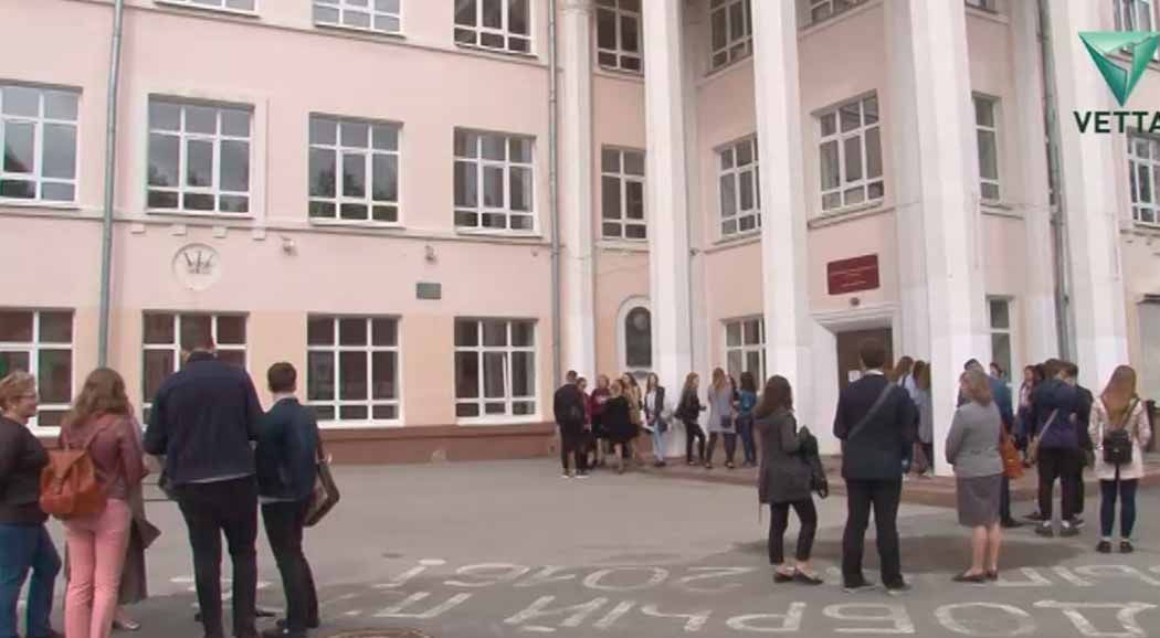 В школах Перми усилят меры безопасности после трагедии в Ижевске